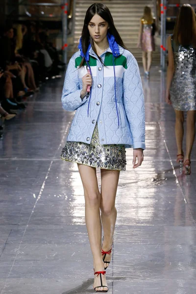 Look 41